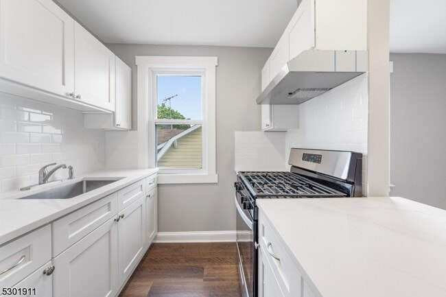 67 Grumman Ave in Newark, NJ - Building Photo - Building Photo