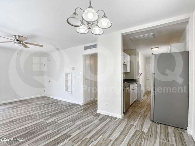 property at 2109 W Hayward Ave