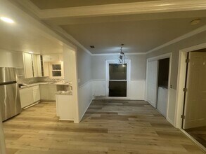 1112 N Lockhart St in Sherman, TX - Building Photo - Building Photo