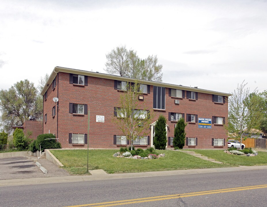 17th Street Apartments in Aurora, CO - Foto de edificio