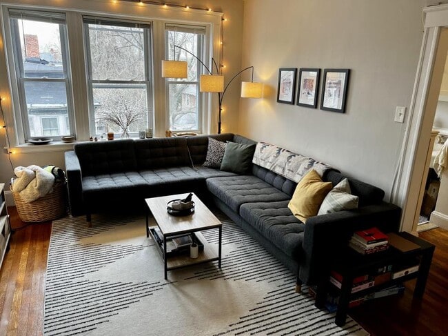 11 Gray St in Cambridge, MA - Building Photo - Building Photo