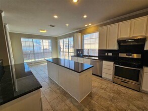 6805 Westover Dr in Rowlett, TX - Building Photo - Building Photo