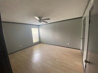 12955 Woodforest Blvd, Unit 3 in Houston, TX - Building Photo - Building Photo