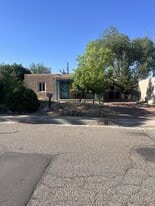 2718 Monterey Ave SE