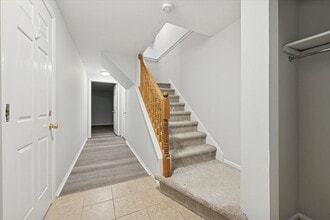 573 S Coventry Ln in West Chester, PA - Building Photo - Building Photo