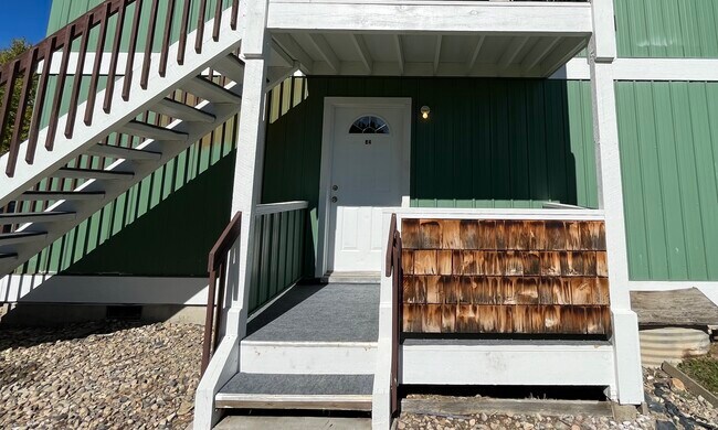 4568 Furzee Rd in Clayton, WA - Building Photo - Building Photo