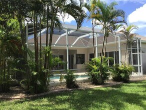 1292 Hillsborough Blvd in North Port, FL - Building Photo - Building Photo