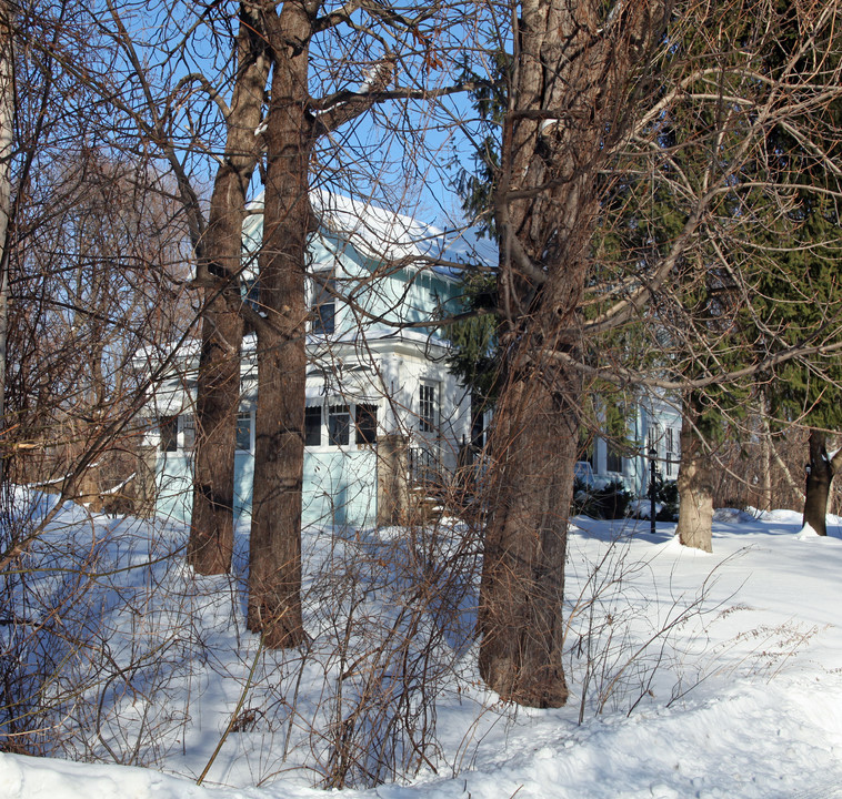 32 Vista St in Auburn, NY - Building Photo