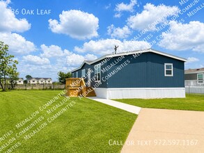 136 Oak Leaf in College Station, TX - Building Photo - Building Photo