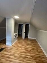 133 Gordon Dr in Weems, VA - Building Photo - Building Photo