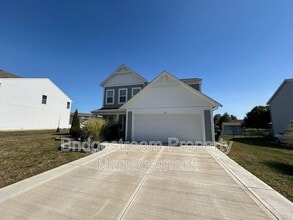 187 Brooke Parke Ave in Brookville, OH - Foto de edificio - Building Photo