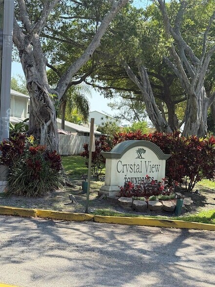 property at 873 Crystal Lake Dr