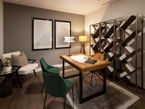 Ellison Heights in Houston, TX - Building Photo - Building Photo