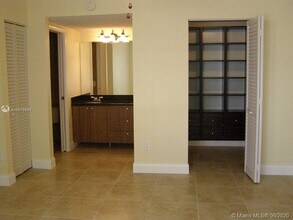 5540 NW 61st St-Unit -407 in Coconut Creek, FL - Building Photo - Building Photo