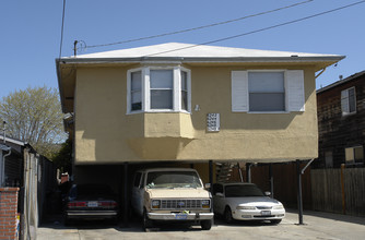 6242-6248 Bromley Ave in Oakland, CA - Building Photo - Building Photo