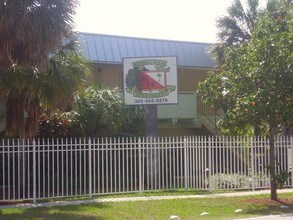 Kendall House Apartments Miami Fl Florida Building Photo Kendall House Apartments In Miami