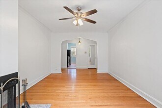 1439 W Elmdale Ave in Chicago, IL - Building Photo - Building Photo