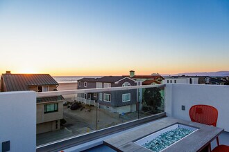 3920 Ocean Dr in Oxnard, CA - Building Photo - Building Photo