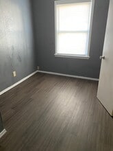 4320 SE 43rd St in Del City, OK - Building Photo - Building Photo