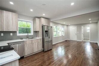 537 Trabert Ave NW in Atlanta, GA - Building Photo - Building Photo