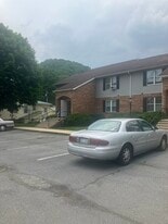 Diane Apartments in Marlinton, WV - Building Photo