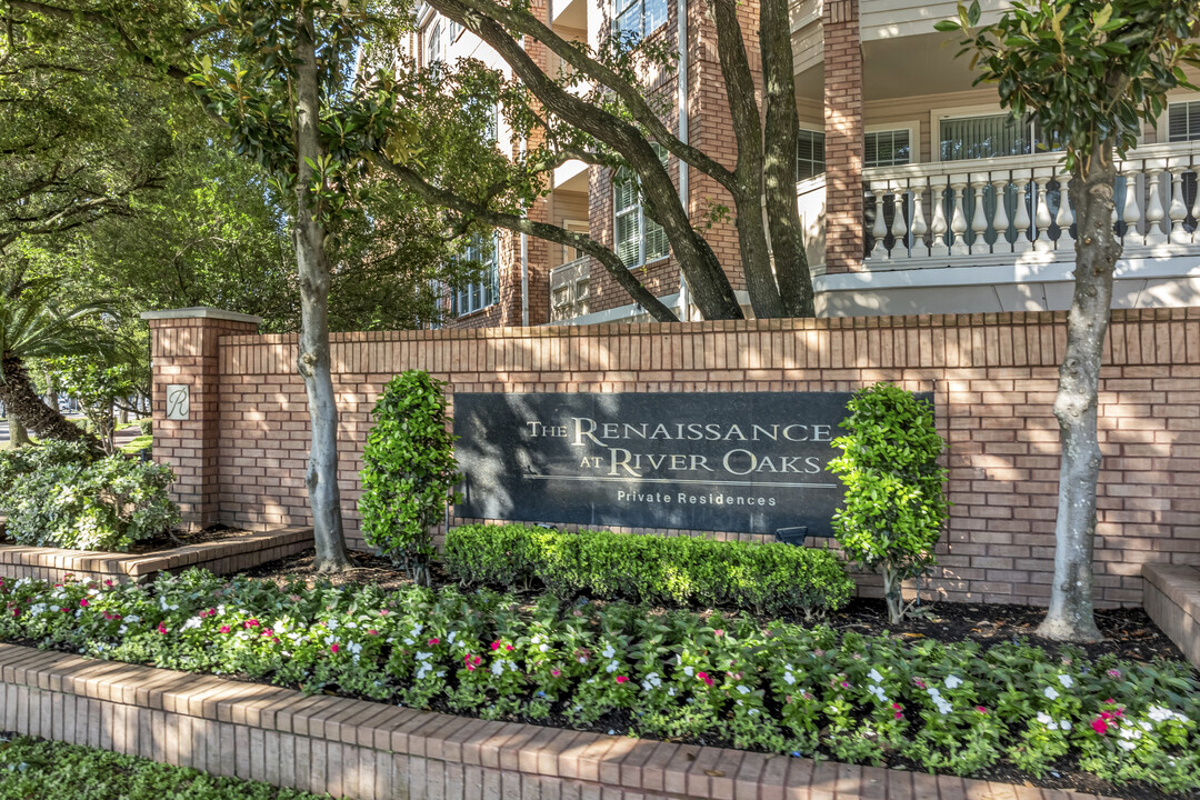 The Renaissance at River Oaks in Houston, TX - Building Photo