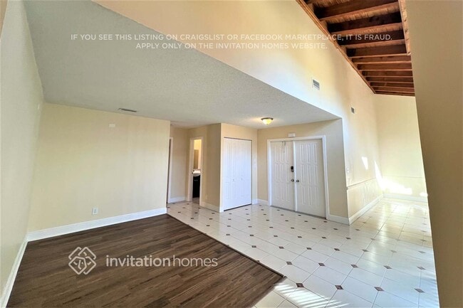 9841 NW 31st Pl in Sunrise, FL - Building Photo - Building Photo