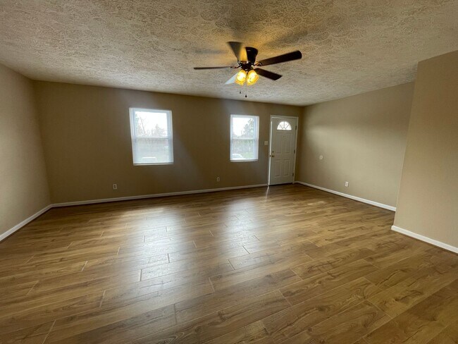 202 Fountain Dr in Lynchburg, VA - Building Photo - Building Photo