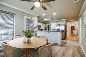 2700 Quail Ridge Dr in Carrollton, TX - Building Photo - Building Photo