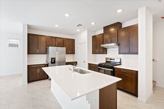 9115 Vesey Ave in Las Vegas, NV - Building Photo - Building Photo