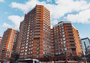 520 2nd Ave in New York, NY - Building Photo - Building Photo