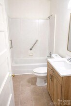 926 S York St in Gastonia, NC - Building Photo - Building Photo