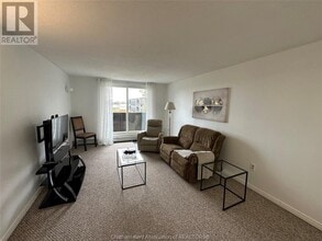276 Merritt Ave in Chatham, ON - Building Photo - Building Photo