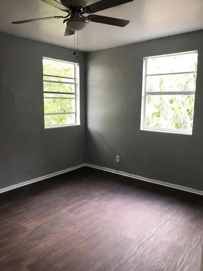 1559 Van Buren St, Unit 1