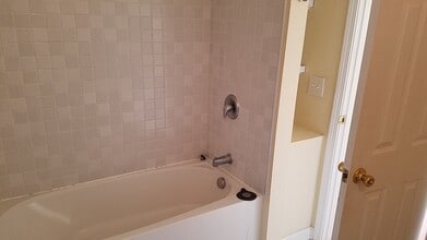 316 Williams Store Rd in Hampstead, NC - Foto de edificio - Building Photo