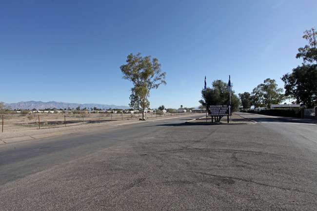 Mountain Vista in Tucson, AZ - Building Photo - Building Photo