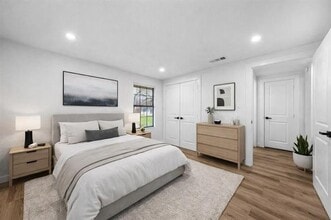 305 E Kirby Ave in Quinlan, TX - Building Photo - Building Photo