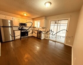 16518 East 35th St S in Independence, MO - Building Photo - Building Photo