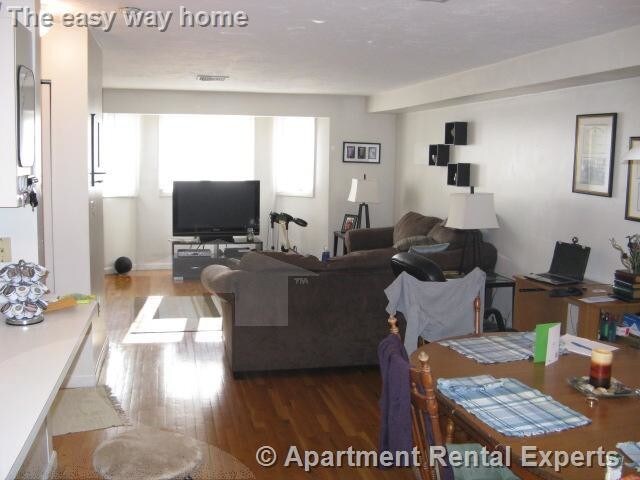 622 Boston Ave in Medford, MA - Building Photo