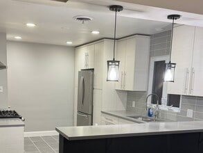 1014 Clement St in Joliet, IL - Building Photo - Building Photo