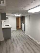 1067 Dovercourt Rd in Toronto, ON - Building Photo - Building Photo