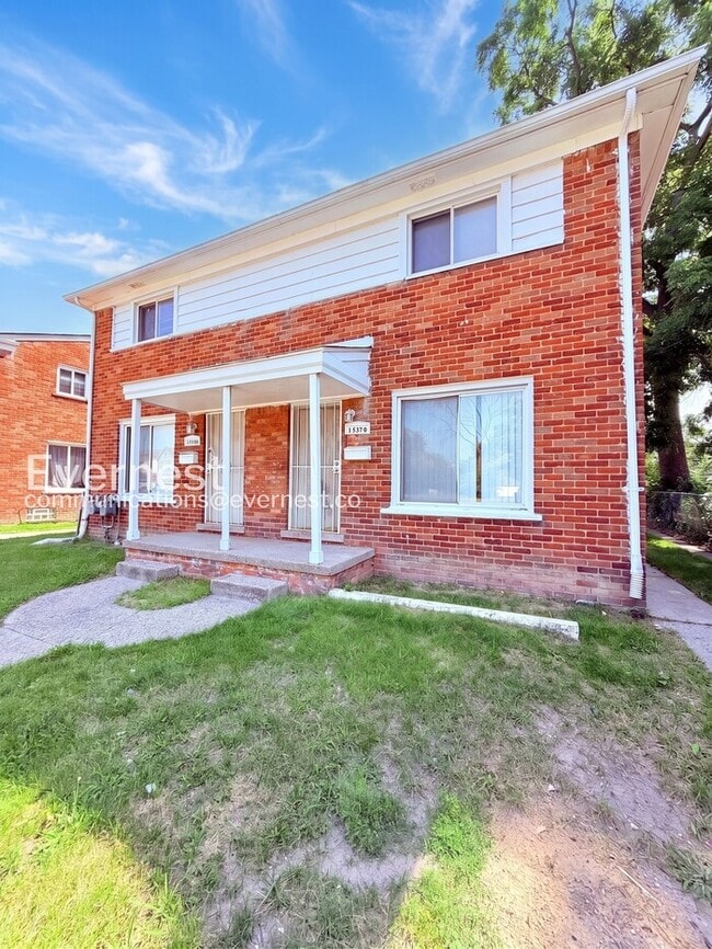 property at 15380 Meyers Rd