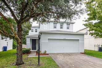 19424 Timberbluff Dr in Land O Lakes, FL - Foto de edificio - Building Photo