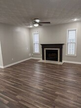 10521 Going Ct, Unit A in Louisville, KY - Foto de edificio - Building Photo