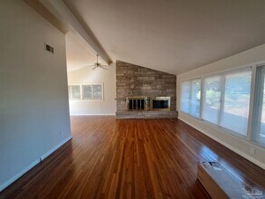 8598 Meadowbrook Dr in Pensacola, FL - Building Photo - Building Photo