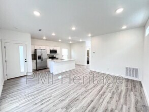 841 Reading RR Ln in Centerton, AR - Building Photo - Building Photo