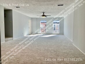 374 N Post Oak Ln in Houston, TX - Building Photo - Building Photo