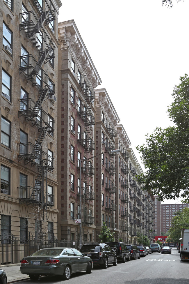 143-149 W 140th St in New York, NY - Building Photo - Building Photo