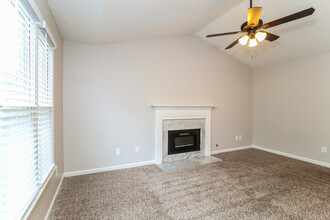 319 Arapaho Dr SE in Acworth, GA - Building Photo - Building Photo