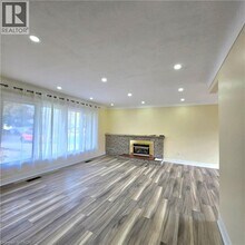 338 Grantham Ave in St Catharines, ON - Building Photo - Building Photo